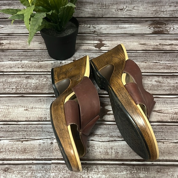 DANSKO Brown Sophie Cross over Leather Women's Sandals Size EU 41 US 10.5-11 - Picture 6 of 14